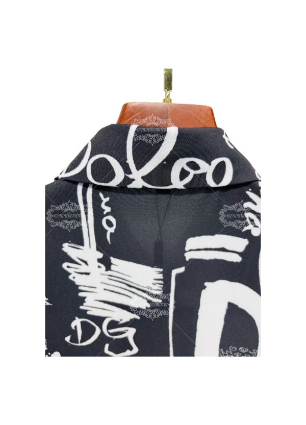 &Aacute;o thun neo hải l&yacute; đen trắng | Ph&ograve;ng trưng b&agrave;y sang trọng