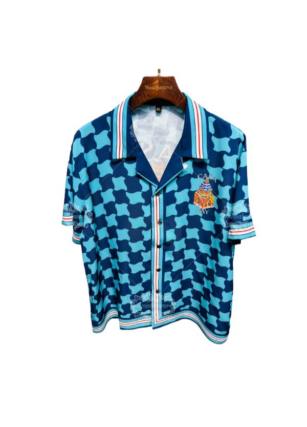 &Aacute;o sơ mi in họa tiết h&igrave;nh học Địa Trung Hải | Khu nghỉ dưỡng kiến tr&uacute;c Aqua Blue