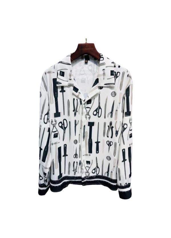 &Aacute;o thun đi&ecirc;u khắc đơn sắc Baroque | Ph&ograve;ng trưng b&agrave;y sang trọng