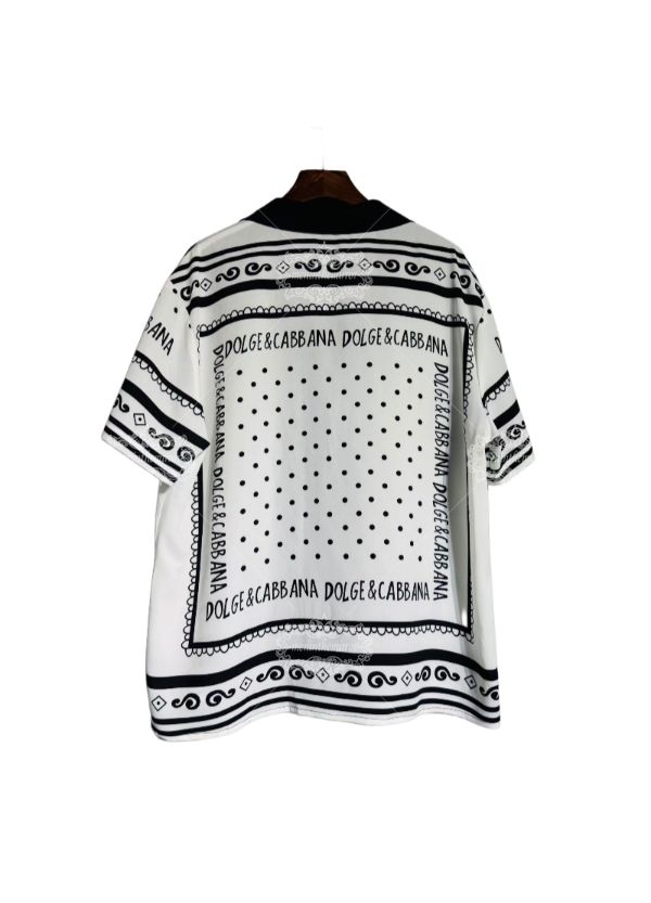 &Aacute;o sơ mi ngắn tay viền chấm bi đơn sắc | Khăn lụa cổ điển Luxe