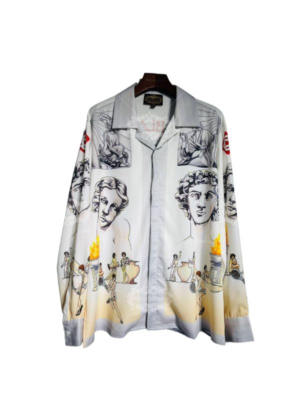 &Aacute;o sơ mi in họa tiết Medusa kiểu Baroque sang trọng | Quần short sang trọng m&agrave;u tối