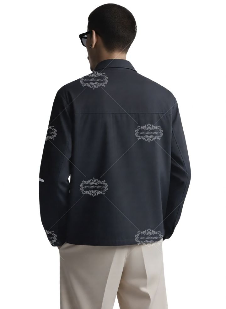 &Aacute;o sơ mi c&oacute; biểu tượng chữ AMIRI m&agrave;u đen | V&ograve;ng cổ giải tr&iacute;