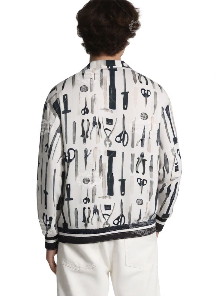 &Aacute;o thun đi&ecirc;u khắc đơn sắc Baroque | Ph&ograve;ng trưng b&agrave;y sang trọng