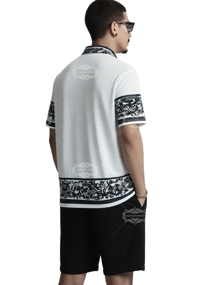 &Aacute;o sơ mi in chữ kiểu Baroque đơn sắc | Luxe Trắng & Đen Ngắn