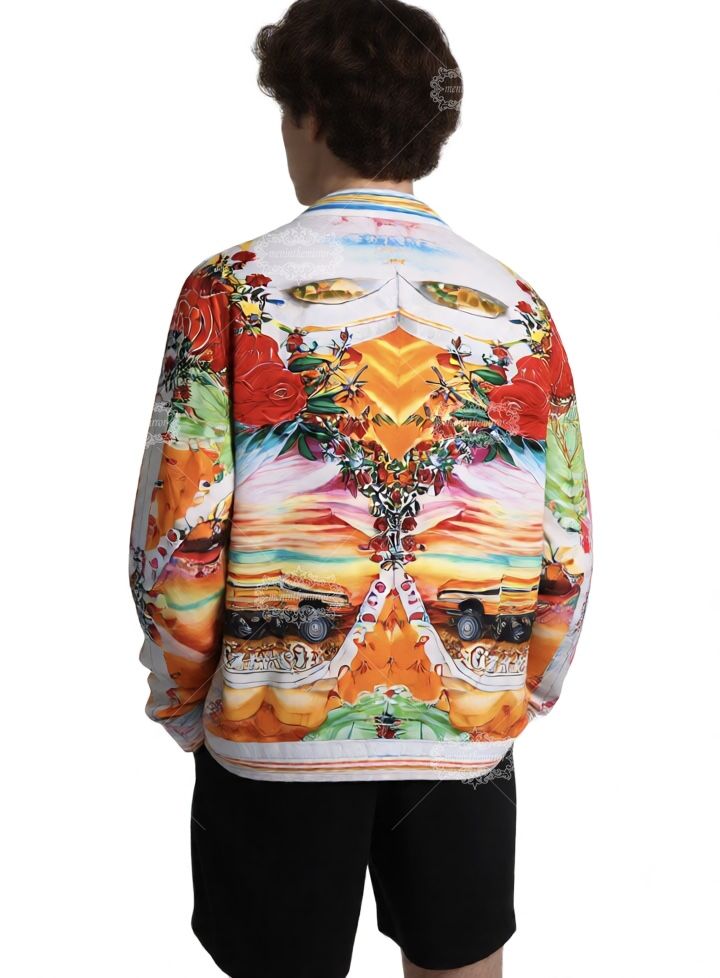 &Aacute;o thun Luxe Crest tự nhi&ecirc;n m&agrave;u trắng xanh | Ph&ograve;ng trưng b&agrave;y sang trọng