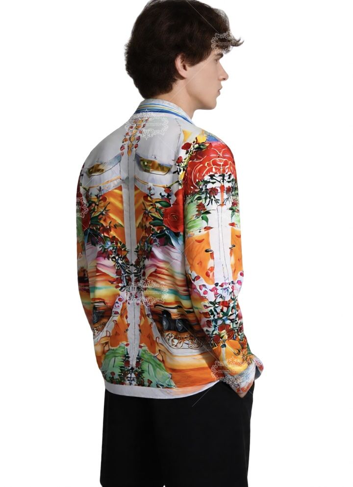 &Aacute;o thun Luxe Crest tự nhi&ecirc;n m&agrave;u trắng xanh | Ph&ograve;ng trưng b&agrave;y sang trọng