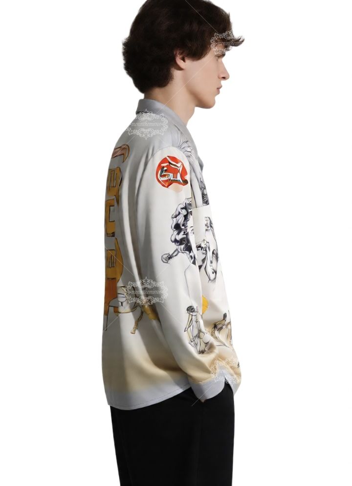 &Aacute;o sơ mi in họa tiết Medusa kiểu Baroque sang trọng | Quần short sang trọng m&agrave;u tối